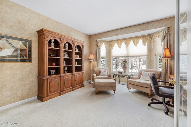 421 Carrington Lane, Broadview Heights, OH 44147