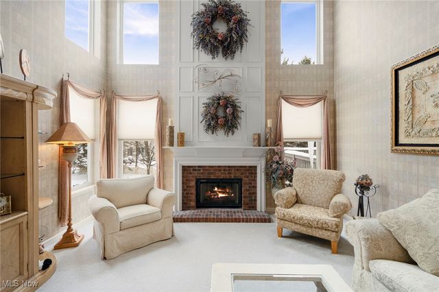 421 Carrington Lane, Broadview Heights, OH 44147