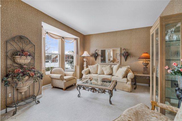 421 Carrington Lane, Broadview Heights, OH 44147