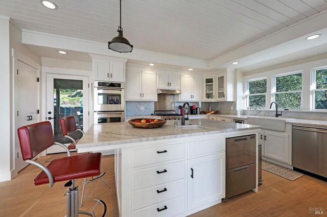 2557 Trinity Rd, Glen Ellen, CA 95442