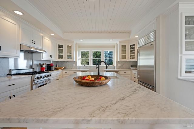 2557 Trinity Rd, Glen Ellen, CA 95442