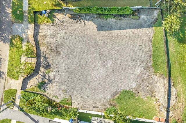 750 CORDOVA BOULEVARD NE, St Petersburg, FL 33704