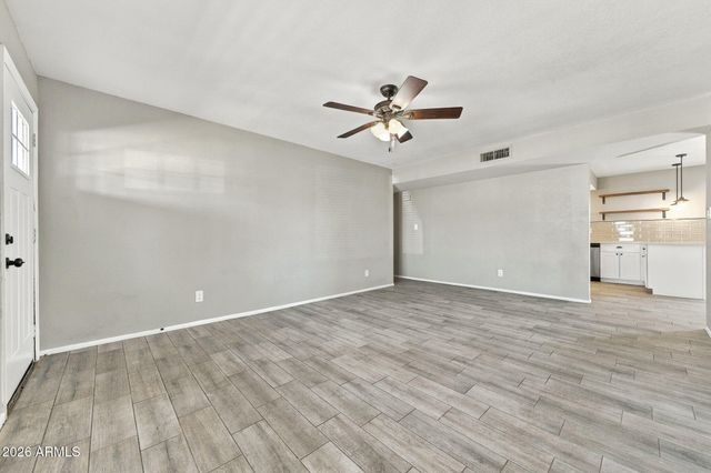 629 E HOLMES Avenue, Mesa, AZ 85204