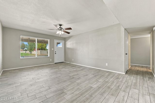 629 E HOLMES Avenue, Mesa, AZ 85204