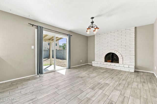 629 E HOLMES Avenue, Mesa, AZ 85204