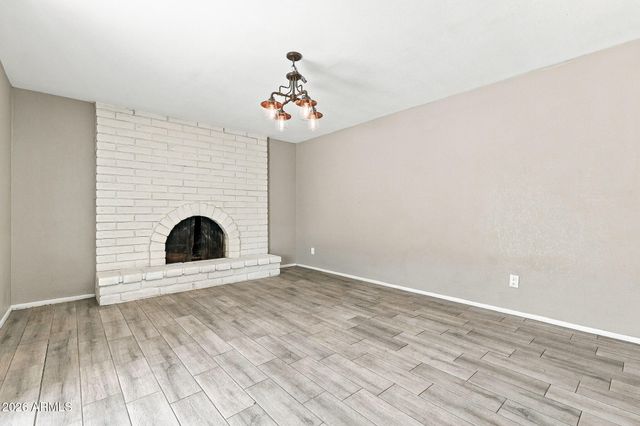 629 E HOLMES Avenue, Mesa, AZ 85204