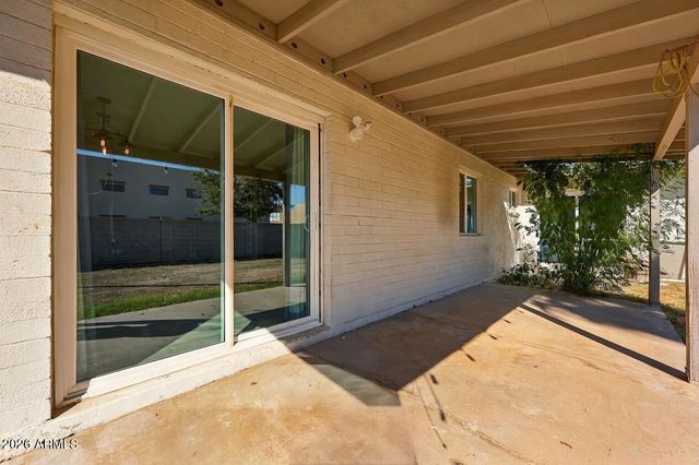 629 E HOLMES Avenue, Mesa, AZ 85204