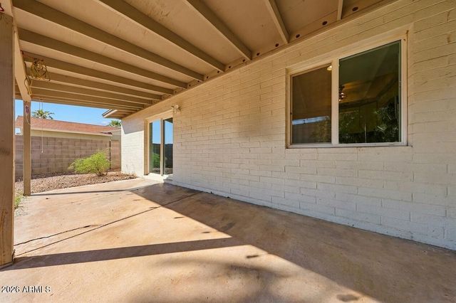 629 E HOLMES Avenue, Mesa, AZ 85204