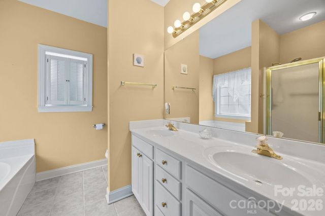 1542 Brandyhill Drive, Rock Hill, SC 29732