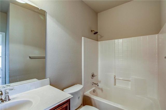 412 Canvas Court, Crowley, TX 76036