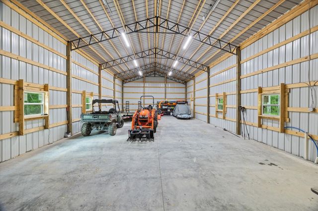 280 Paradise Ln, Crawford, TN 38554