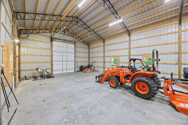 280 Paradise Ln, Crawford, TN 38554