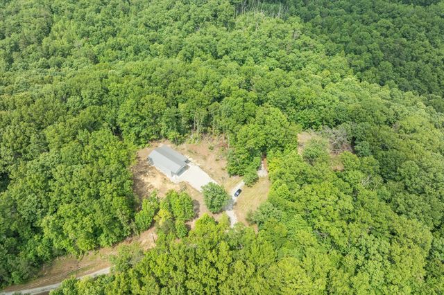 280 Paradise Ln, Crawford, TN 38554