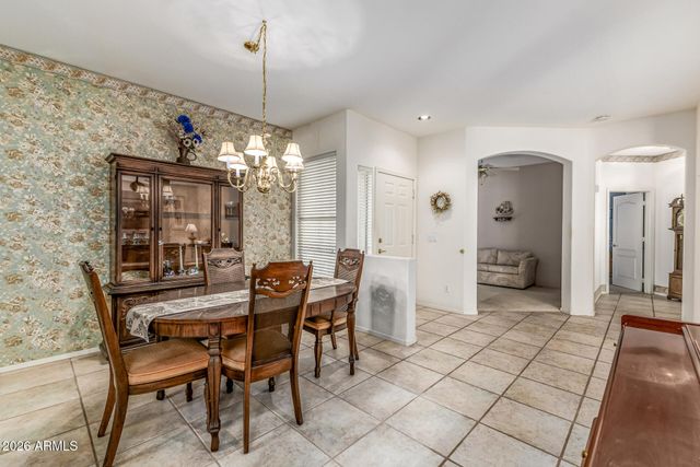 6680 S Tamarron Way, Chandler, AZ 85249