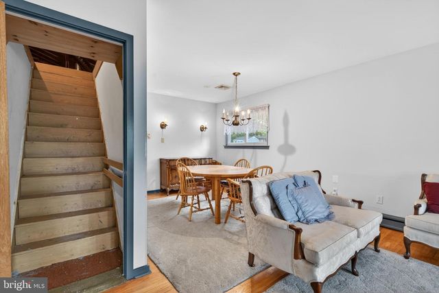 25 CHURCH ST, Willow Grove, PA 19090