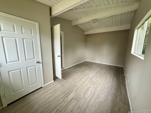 4318 Wild Oak, San Antonio, TX 78219