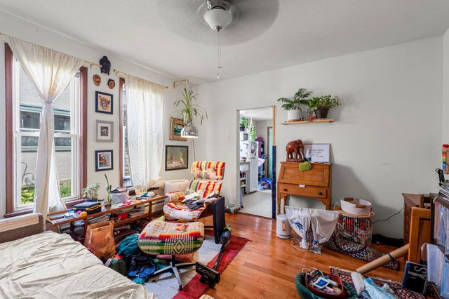 1609 4th Street NE, Minneapolis, MN 55413