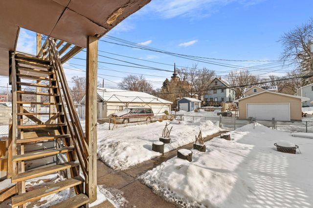 1609 4th Street NE, Minneapolis, MN 55413