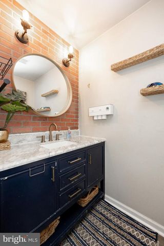 1094 MERCHANT ST, Coatesville, PA 19320