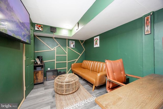 1094 MERCHANT ST, Coatesville, PA 19320