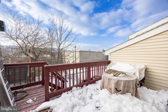 1094 MERCHANT ST, Coatesville, PA 19320