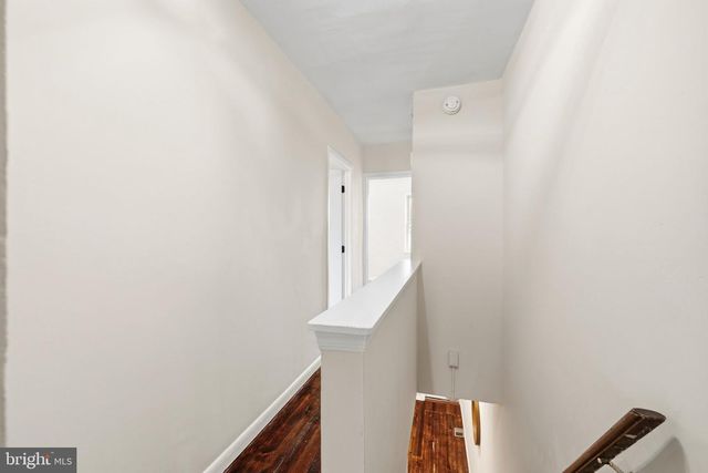 204 MIDDLESEX ST, Gloucester City, NJ 08030
