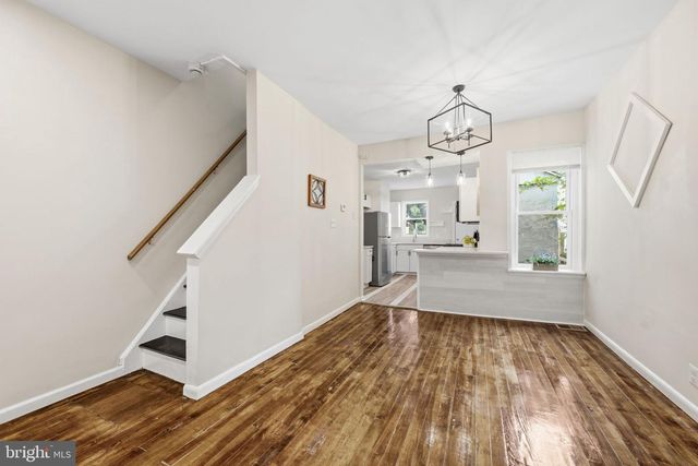204 MIDDLESEX ST, Gloucester City, NJ 08030