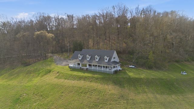 391 Keg Springs Rd, Hampshire, TN 38461