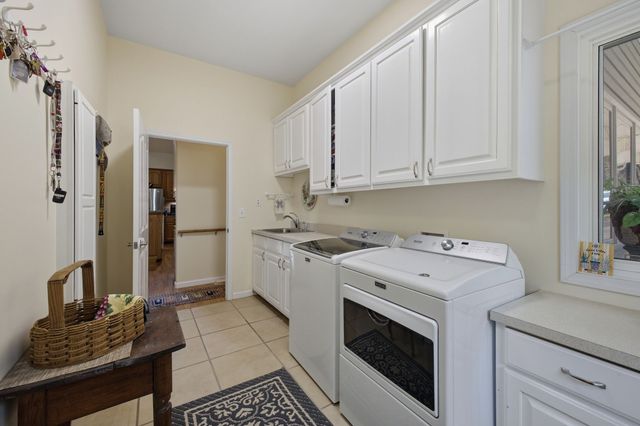 391 Keg Springs Rd, Hampshire, TN 38461
