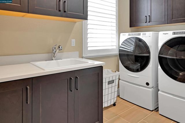 16178 Cartman Court, Lathrop, CA 95330