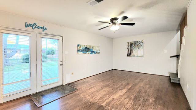 1911 Greenhaven Drive, Richardson, TX 75080