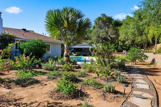 3625 Laketree Drive, Fallbrook, CA 92028