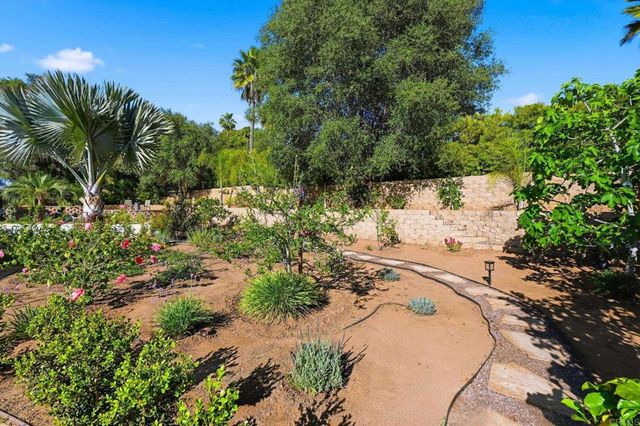 3625 Laketree Drive, Fallbrook, CA 92028