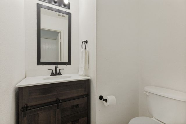 6612 Waterhill Lane, Fort Worth, TX 76179