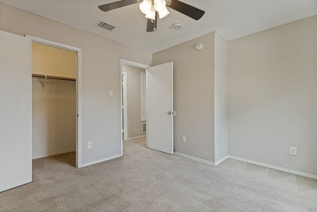 6612 Waterhill Lane, Fort Worth, TX 76179