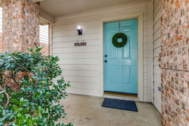 6612 Waterhill Lane, Fort Worth, TX 76179