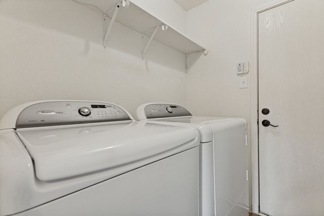 6612 Waterhill Lane, Fort Worth, TX 76179