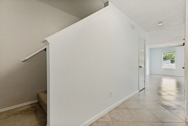 6612 Waterhill Lane, Fort Worth, TX 76179
