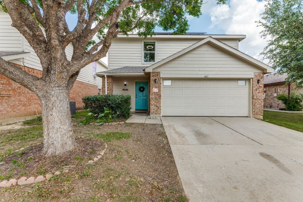 6612 Waterhill Lane, Fort Worth, TX 76179