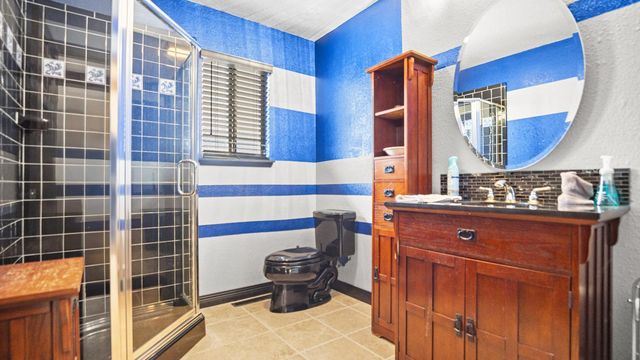872 Westwind Dr, Lodi, CA 95242