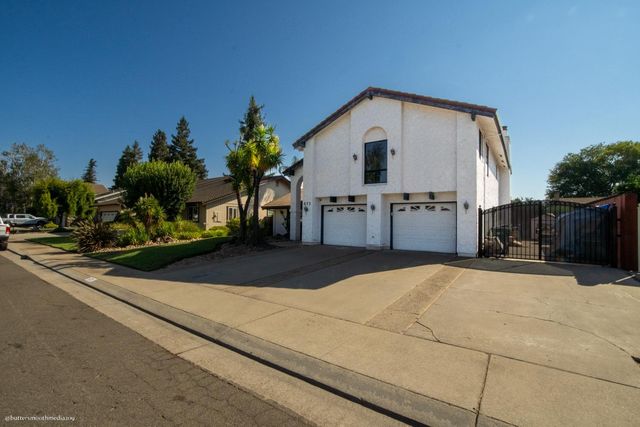 872 Westwind Dr, Lodi, CA 95242