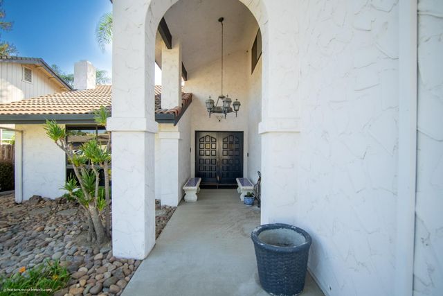 872 Westwind Dr, Lodi, CA 95242