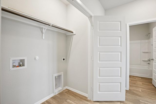 195 Cider Creek DR, Elgin, TX 78621