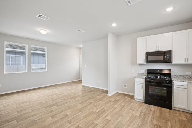 195 Cider Creek DR, Elgin, TX 78621