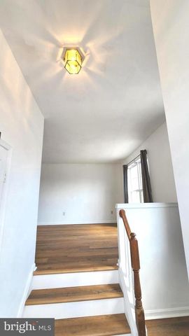 95 DENNY CIR, Newark, DE 19702