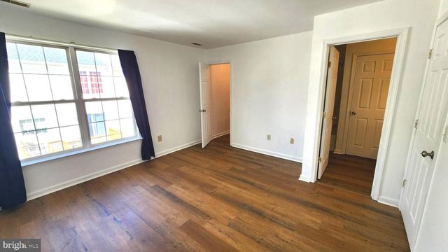 95 DENNY CIR, Newark, DE 19702