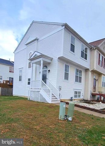 95 DENNY CIR, Newark, DE 19702