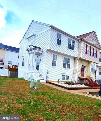 95 DENNY CIR, Newark, DE 19702