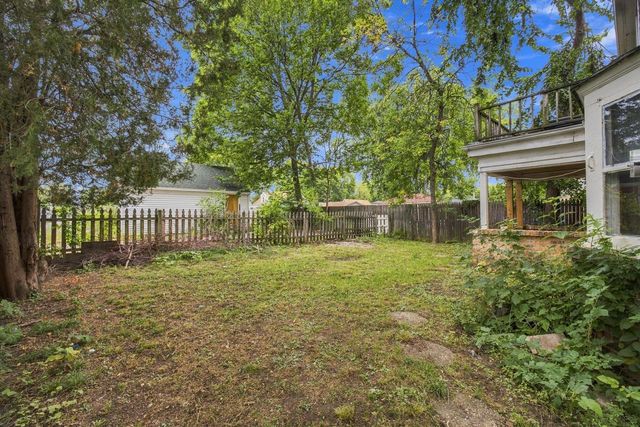 4023 N 46th STREET, Milwaukee, WI 53216