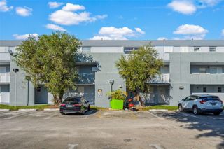 9371 Fontainebleau Blvd I112, Miami, FL 33172